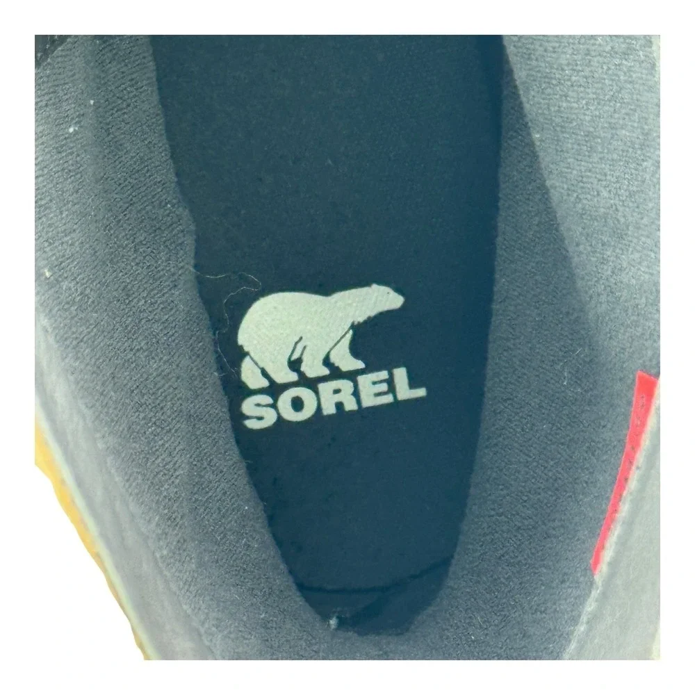 SOREL Boots Women 10 Caribou Waterproof Leather Chunky Lug Sole Outdoor Tan